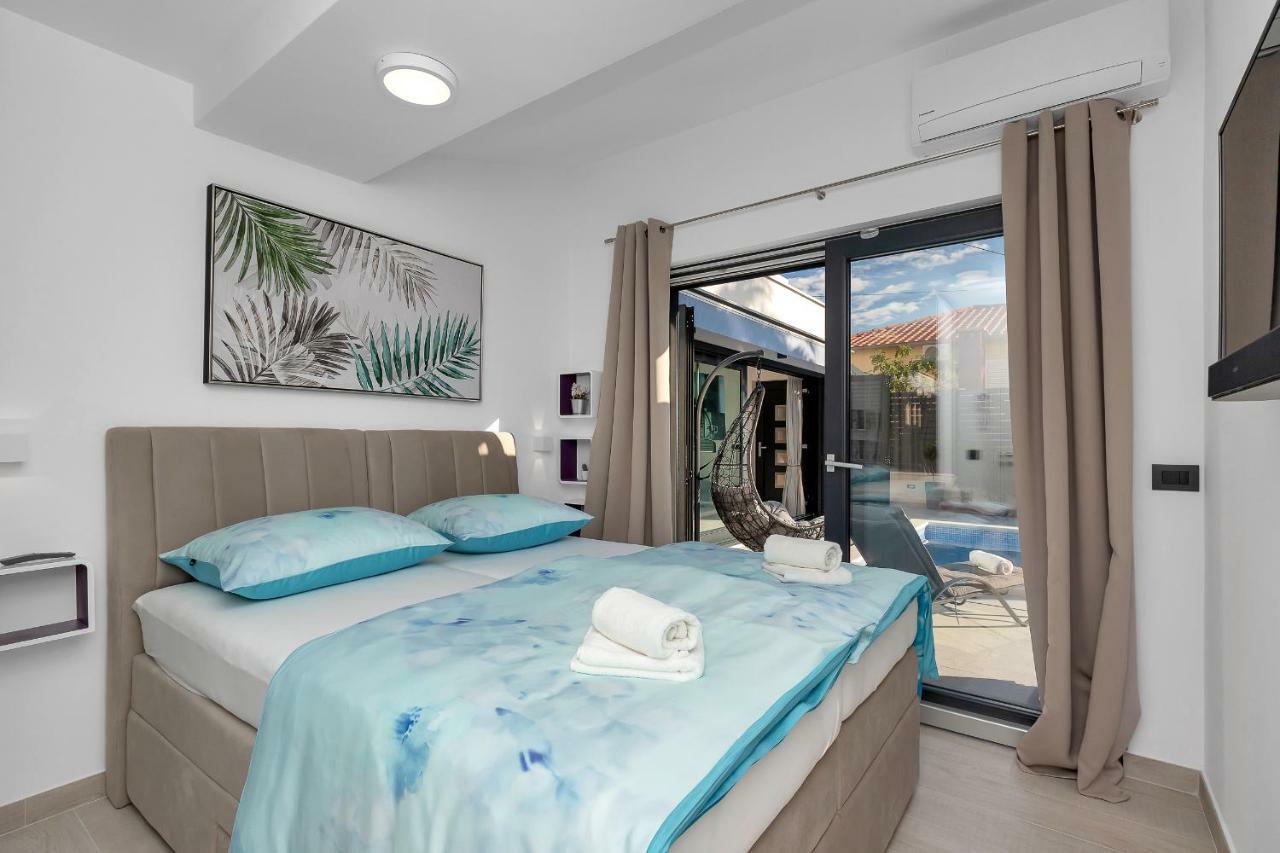 Lulani Makarska Pool Apartment Eksteriør bilde