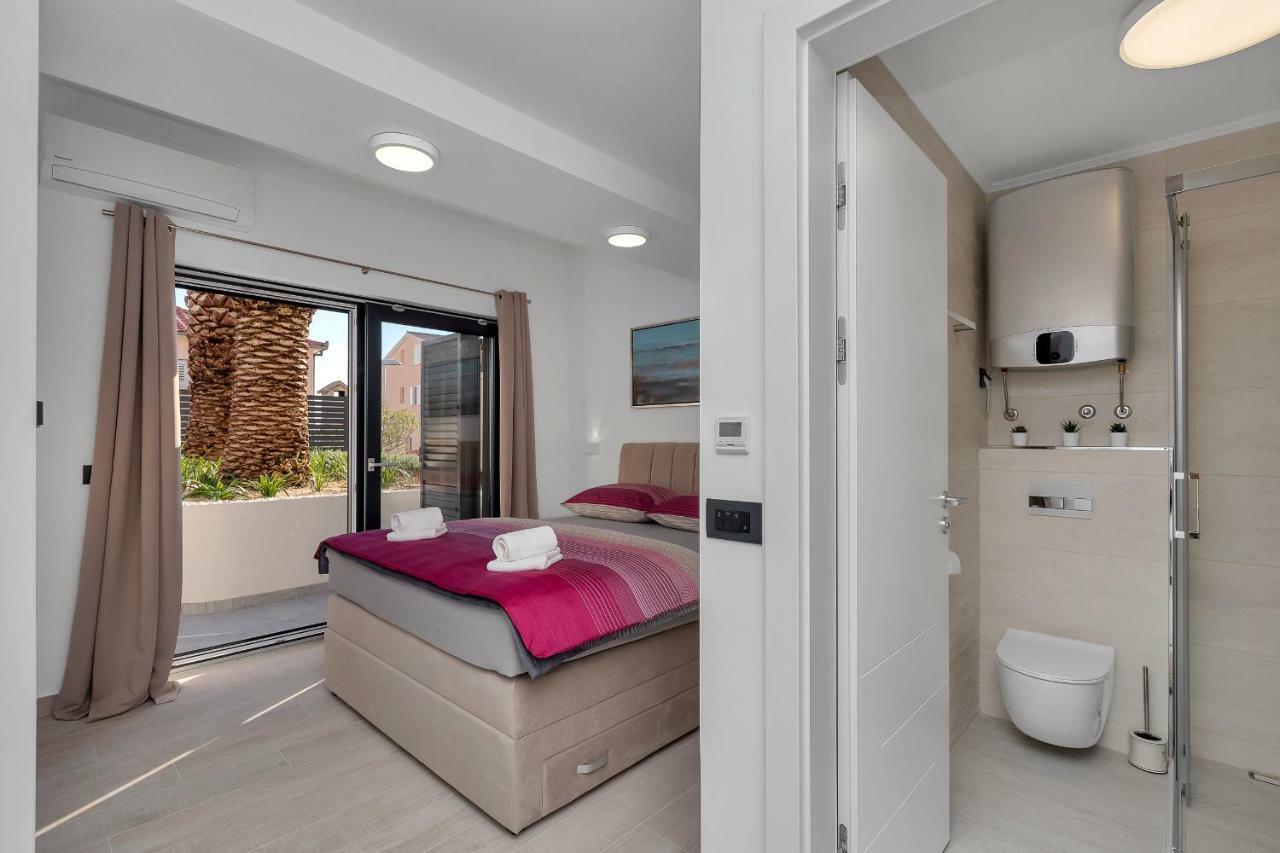 Lulani Makarska Pool Apartment Eksteriør bilde